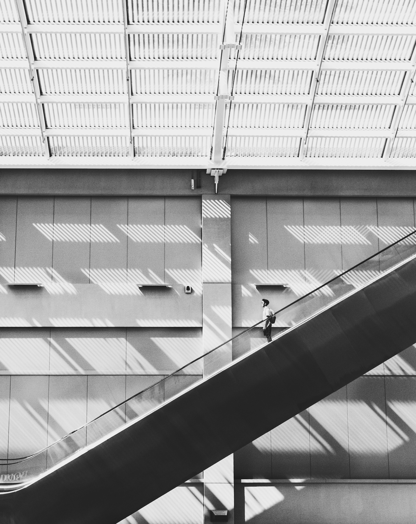 Escalator & Moving Walks - Liftline