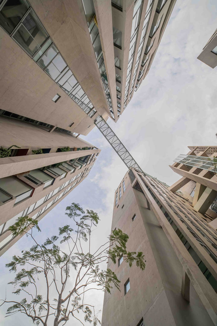 Farro Complex Elevator Solutions Sin El Fil, Lebanon